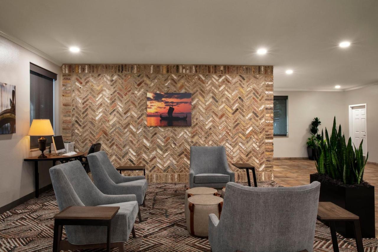 Candlewood Suites Mobile-Downtown By Ihg Luaran gambar